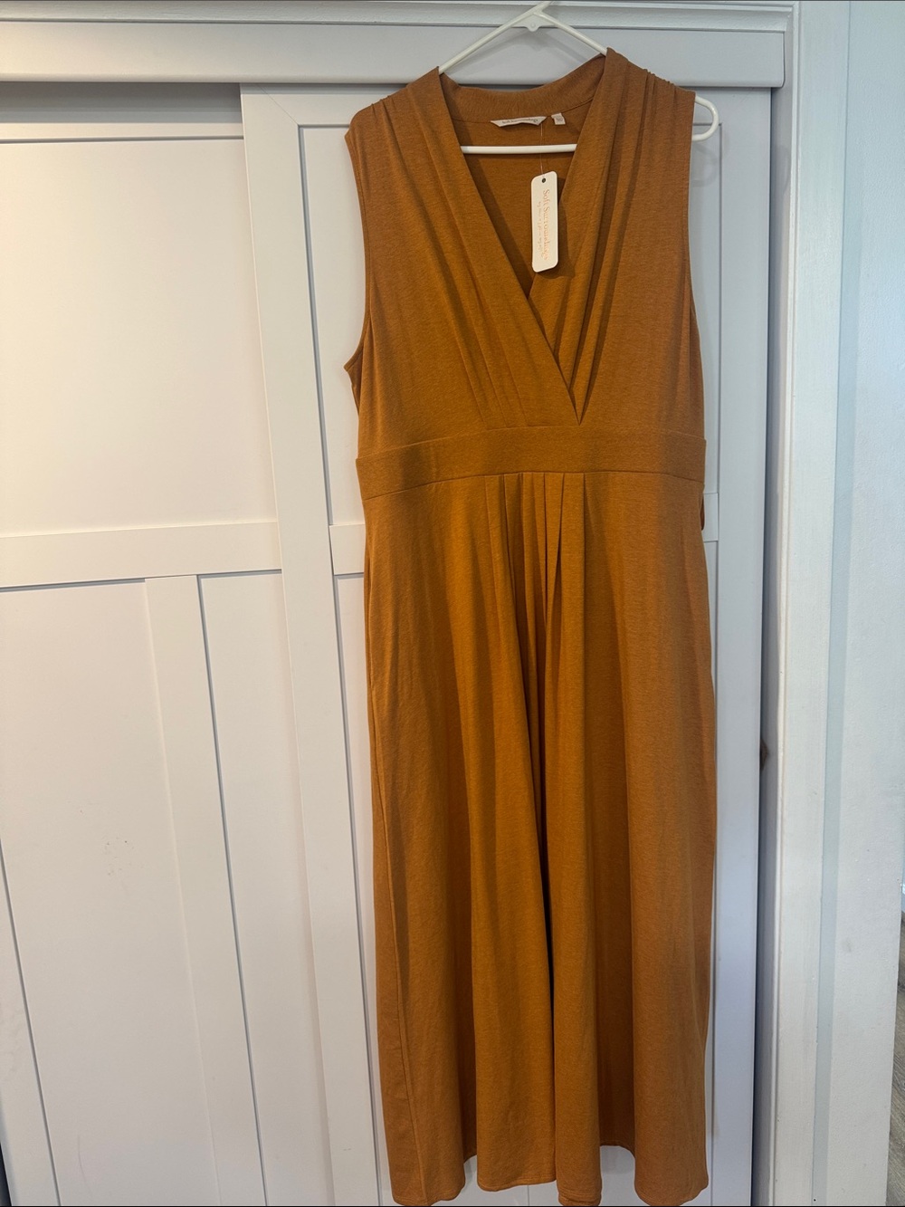 NWT Soft Surroundings Sleeveless V-Neck Maxi Dress in Rust size large